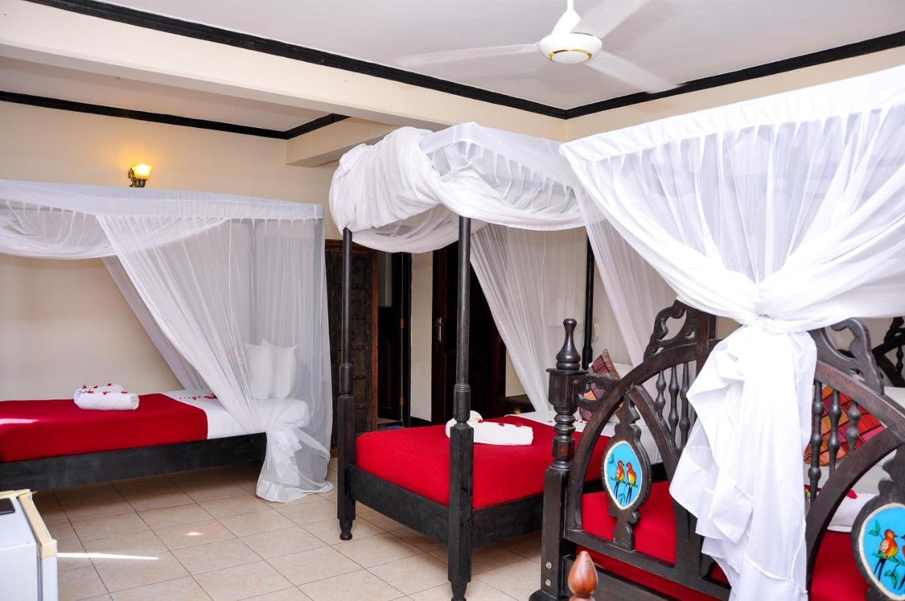 Forodhani Park 4*